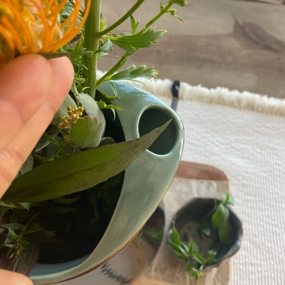 Vintage Red Wing water pitcher with ice lips - Picture 9 of 12